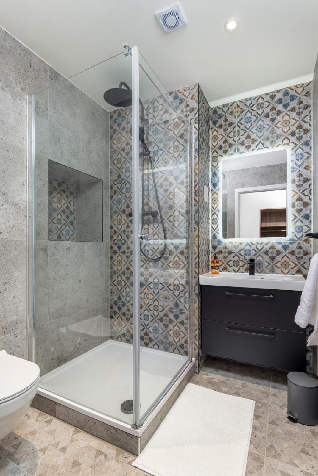Flatzy - 16 Guests 4 En-Suite Central Apartment A Liverpool Eksteriør billede